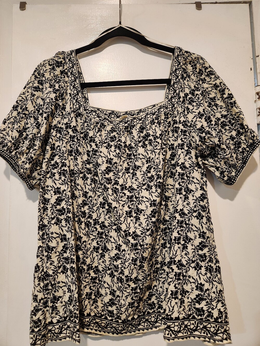 Max Studio Cream and Black Floral Square-Neck Blouse